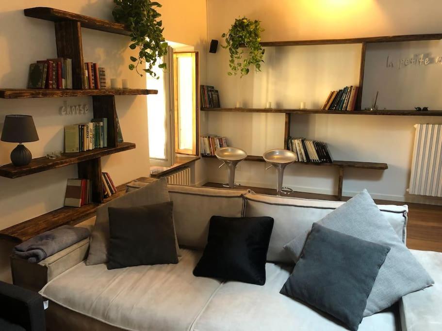 La Petite Maison - Two-Room Apartment Bergamo Exterior photo